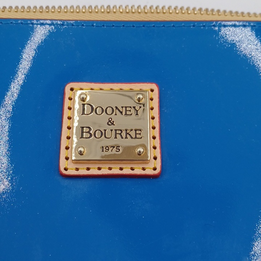 NWOT ** Dooney & Bourke Blue Patent Leather Small Wallet & Flat Pouch Set - Picture 6 of 11